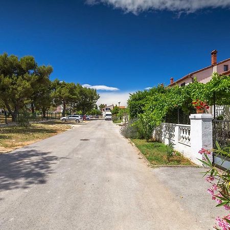 Apartman D&D, Dvorine 63 Banjole Εξωτερικό φωτογραφία