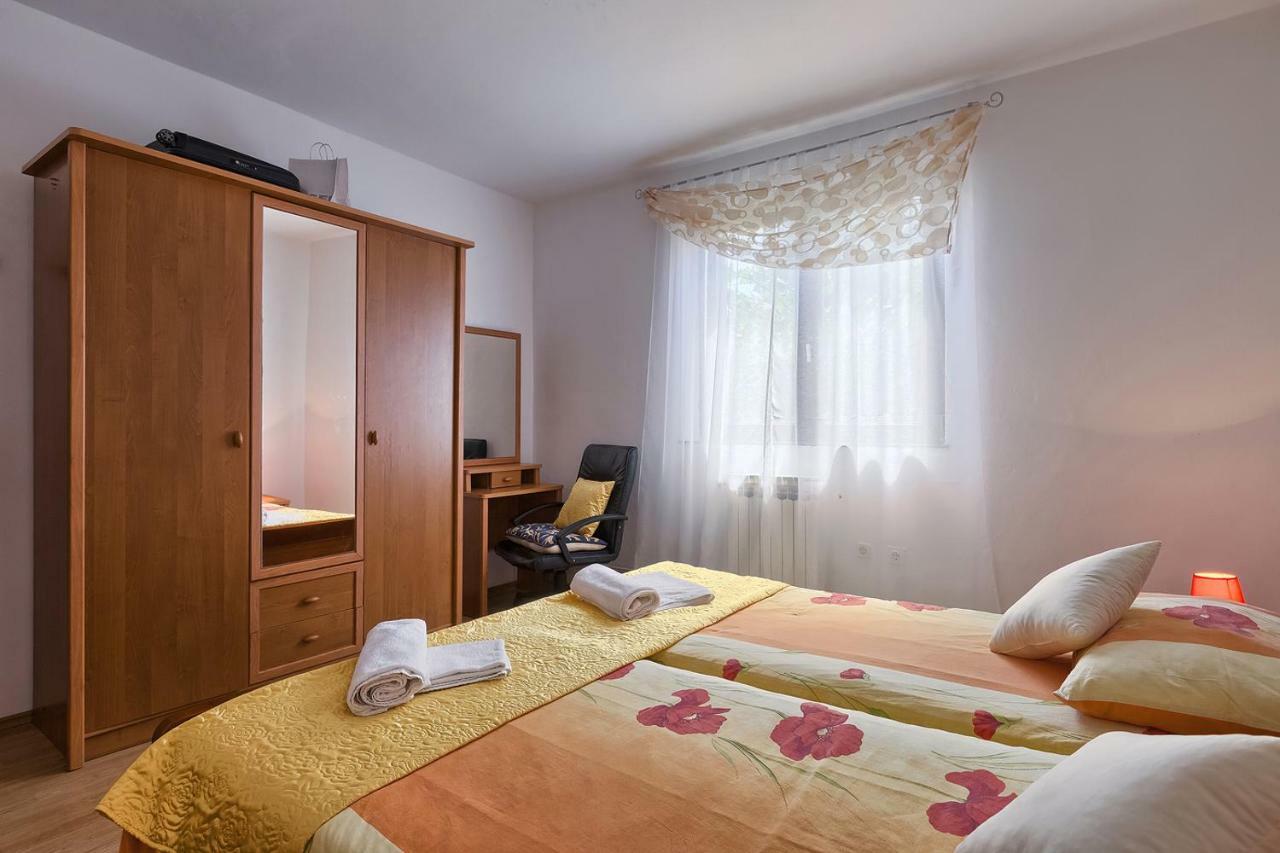 Apartman D&D, Dvorine 63 Banjole Εξωτερικό φωτογραφία