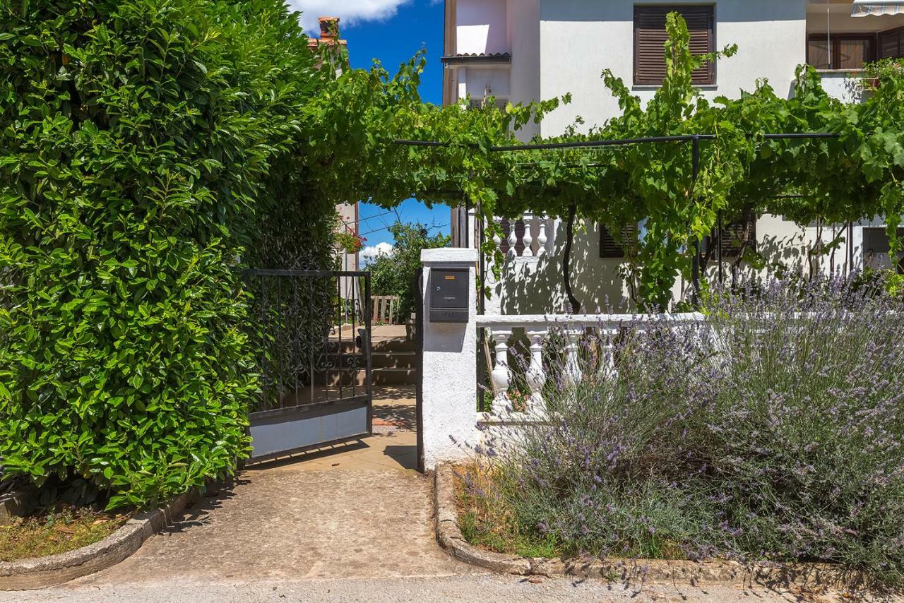 Apartman D&D, Dvorine 63 Banjole Εξωτερικό φωτογραφία