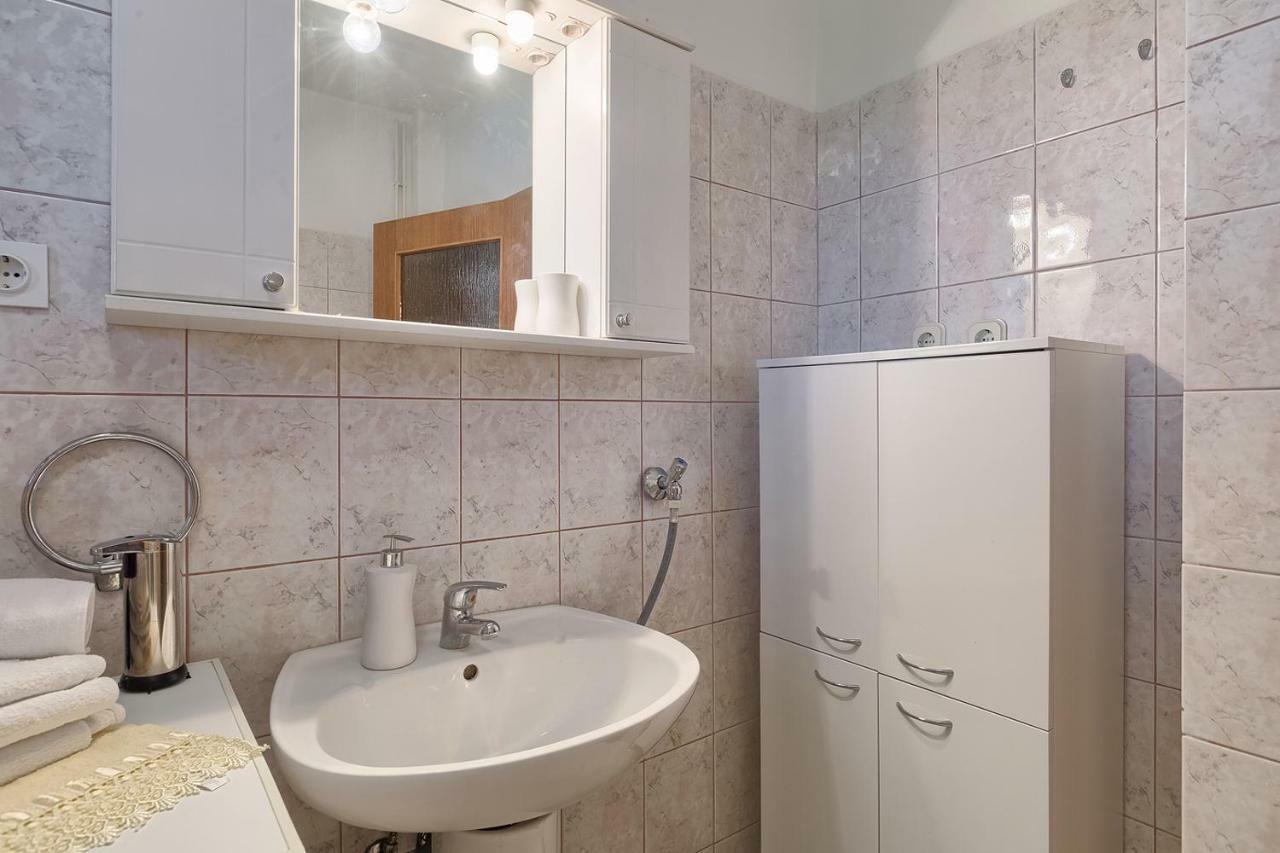 Apartman D&D, Dvorine 63 Banjole Εξωτερικό φωτογραφία