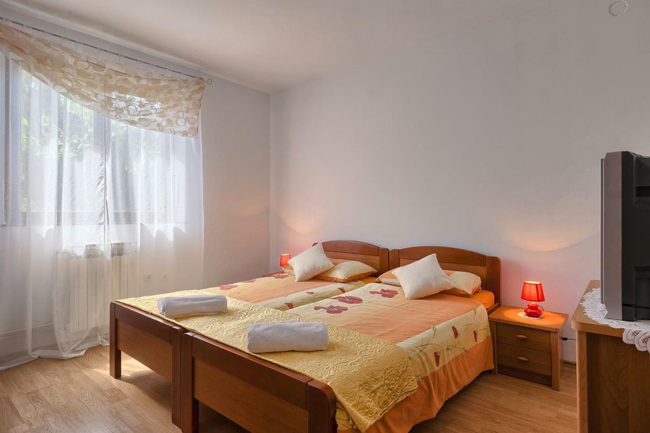 Apartman D&D, Dvorine 63 Banjole Εξωτερικό φωτογραφία