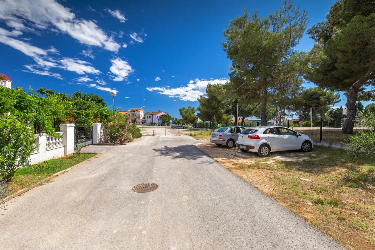 Apartman D&D, Dvorine 63 Banjole Εξωτερικό φωτογραφία